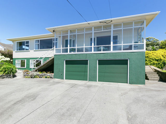 17 Trebann Street Paparangi