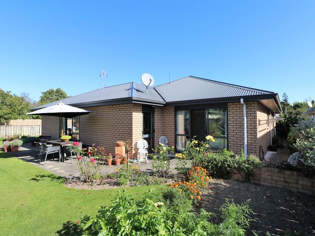24B Rexwood Street Carterton