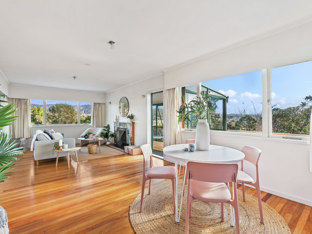 9 Raewyn Street Morningside