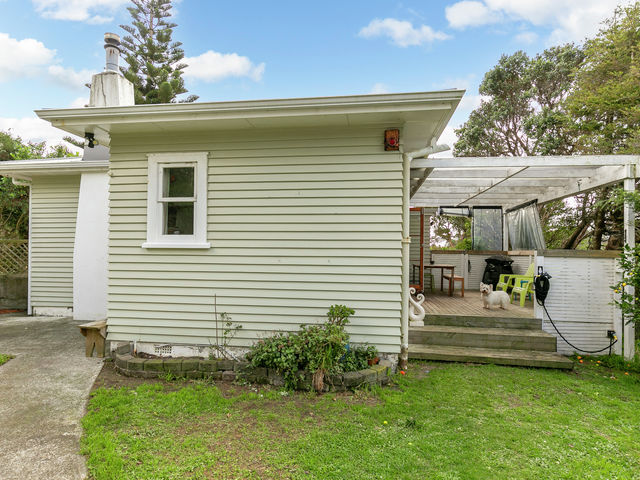 2 Kitchener Terrace Johnsonville