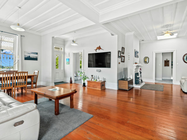 8 High Oaks Way Avenues