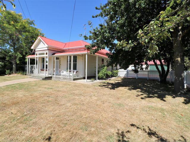 37 Wyndham Street Carterton