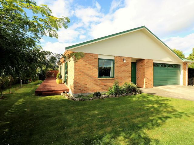 50 Frederick Street Carterton