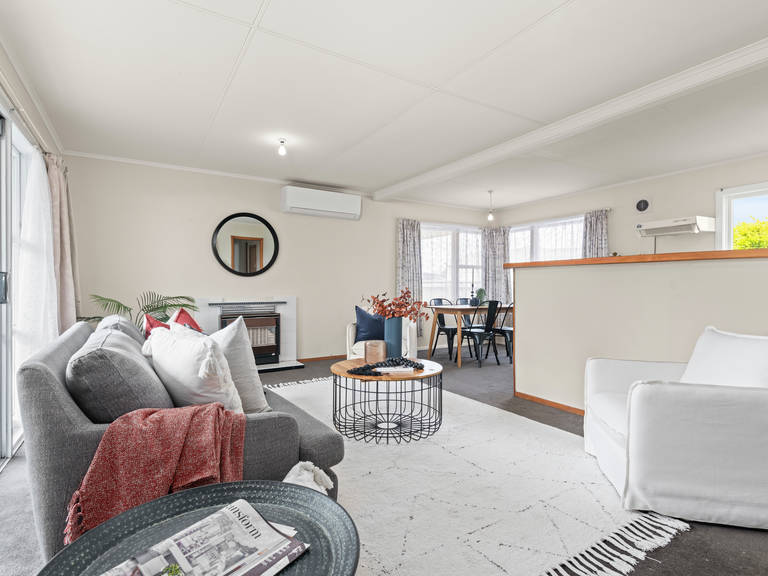 28 Langley Avenue Milson