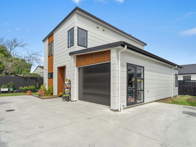 30 Eversham Road Mount Maunganui