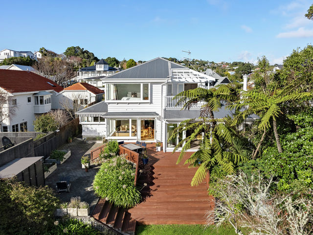 38 Braithwaite Street Karori