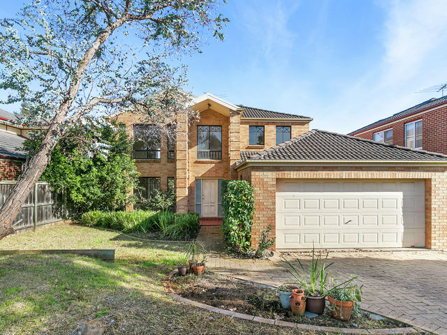 6 Millcroft Way Beaumont Hills