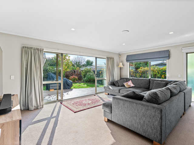 1 Sackville Street Martinborough