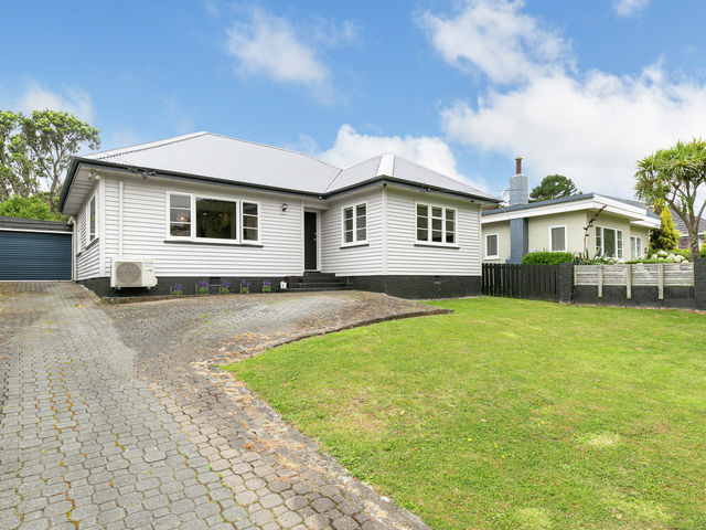 27 Lyndfield Lane Newlands