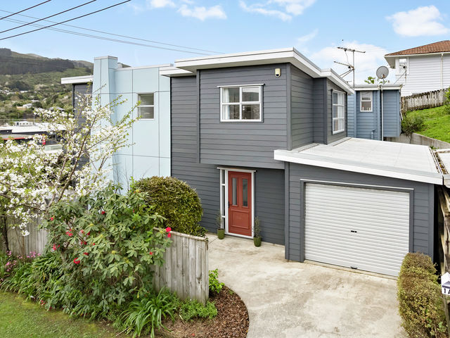 1A Stephen Street Tawa