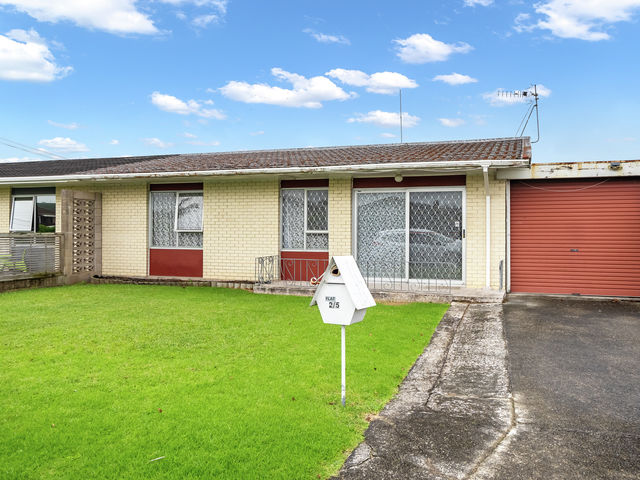 2/5 Wrack Street Kensington