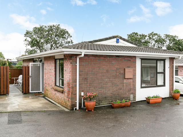 3/4 Stewart Drive Newlands