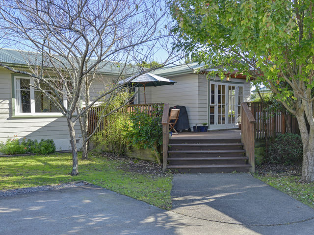 41 Costley Street Carterton