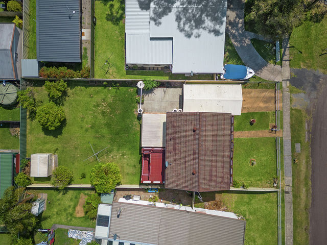 28 Bluebell Avenue Berkeley Vale