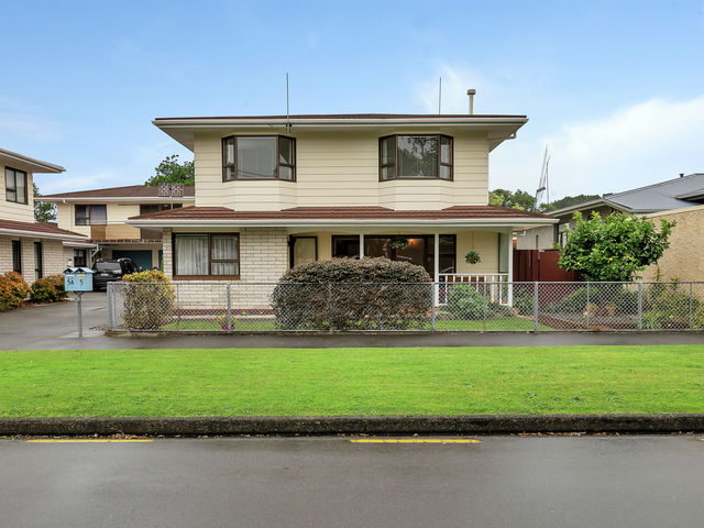 5 Apirana Avenue Regent
