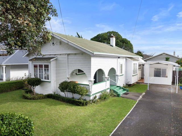 59 Pine Street Mount Eden