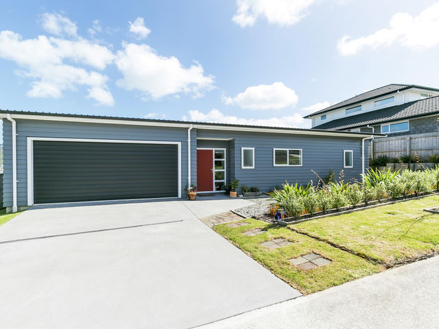 132 John Burke Drive Aotea