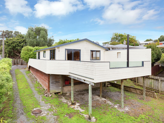 3 Clotworthy Crescent Onerahi