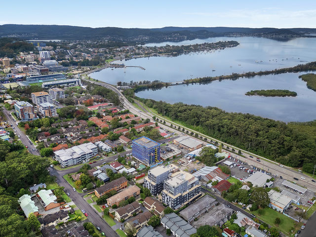 310/10 Fielder  Street West Gosford