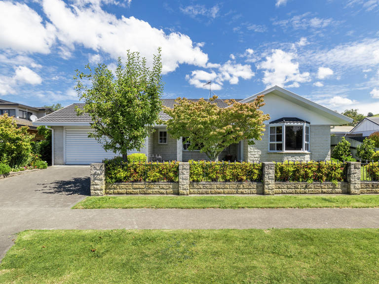 16 Otatara Road Taradale