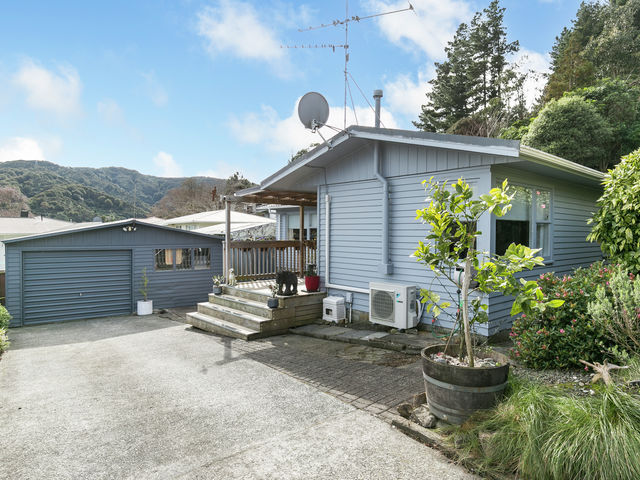 15 Mimihau Grove Wainuiomata
