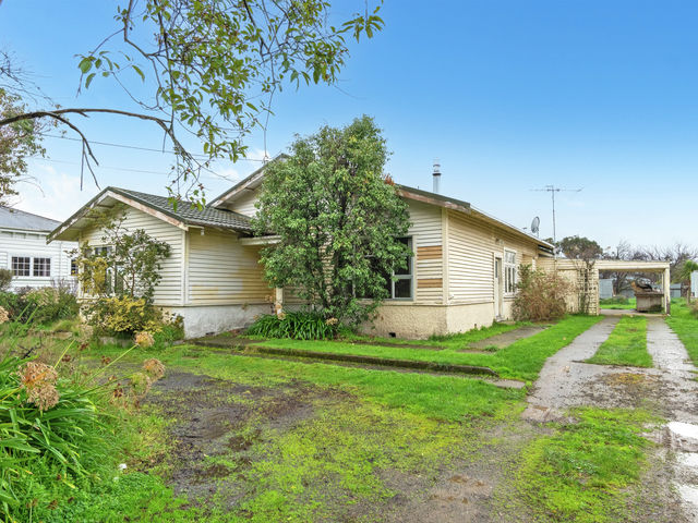 13 Daniel Street Martinborough