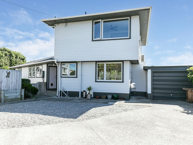 23 Beazley Avenue Paparangi