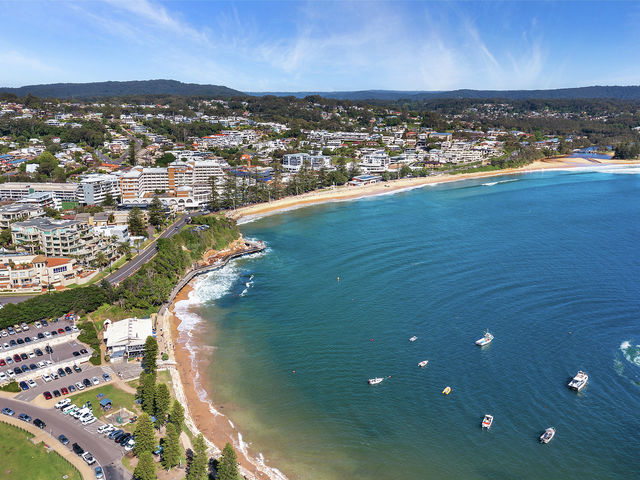1/8 Terrigal  Esplanade Terrigal