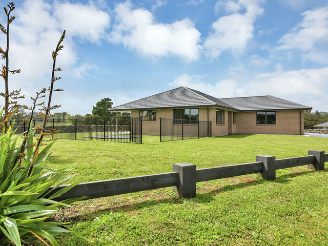 27 Heartstone Place Kamo