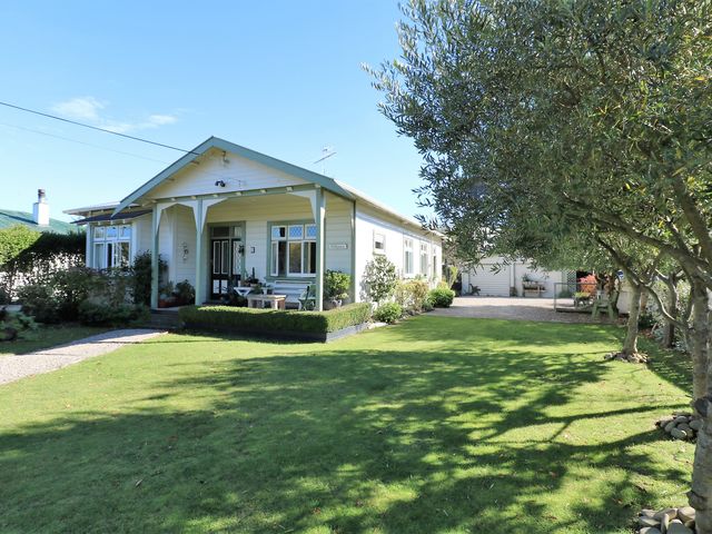 2 Wyndham Street Carterton