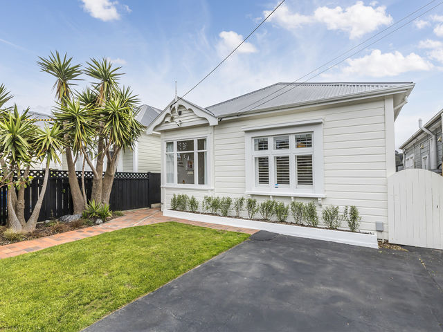 8 Te Whiti Street Kilbirnie