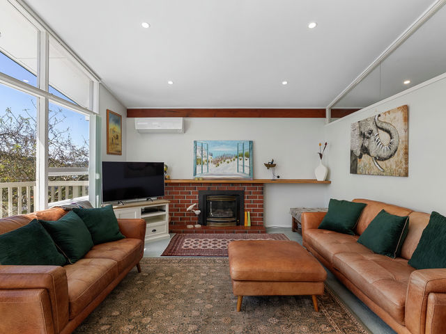 20 Collier Avenue Karori