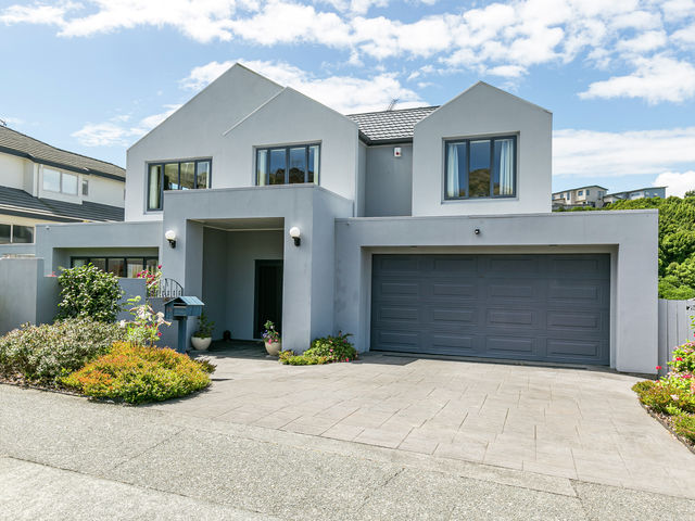 32 Amesbury Drive Churton Park