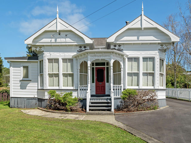 11 Kirikiri Road Woodhill