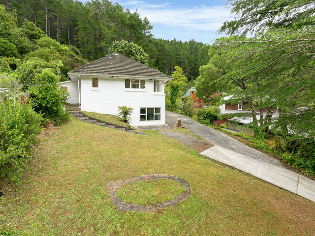 60 Elmslie Road Pinehaven