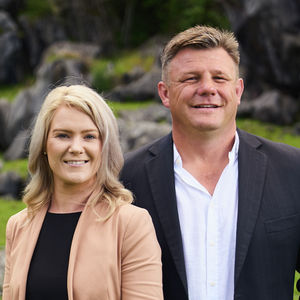 Photo of Fiona Fraser & Alex Smits 
