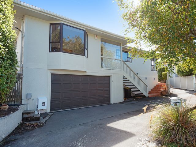10a Bristow Place Karori