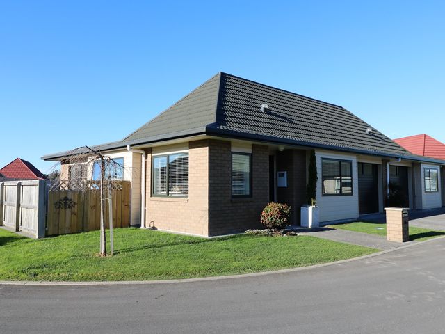 14/55 Armstrong Avenue Carterton