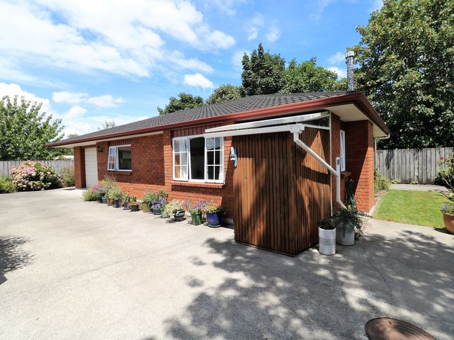 10E Seddon Street Carterton