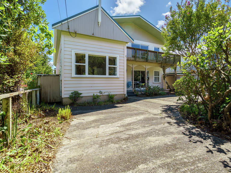96 Church Street Onerahi