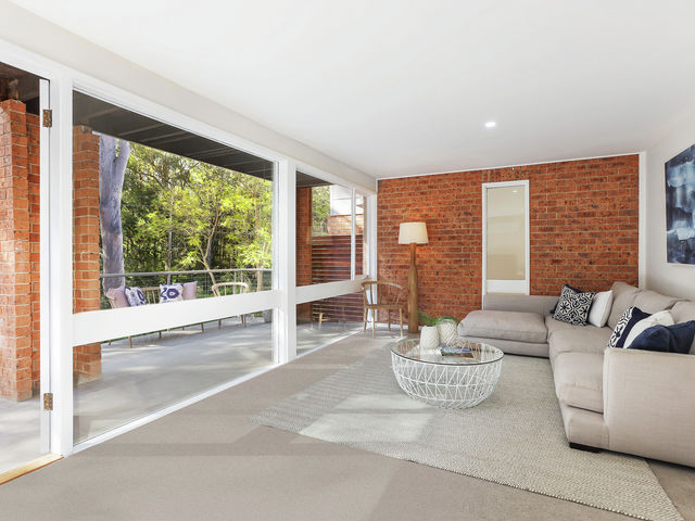 28 Plymouth Avenue North Rocks