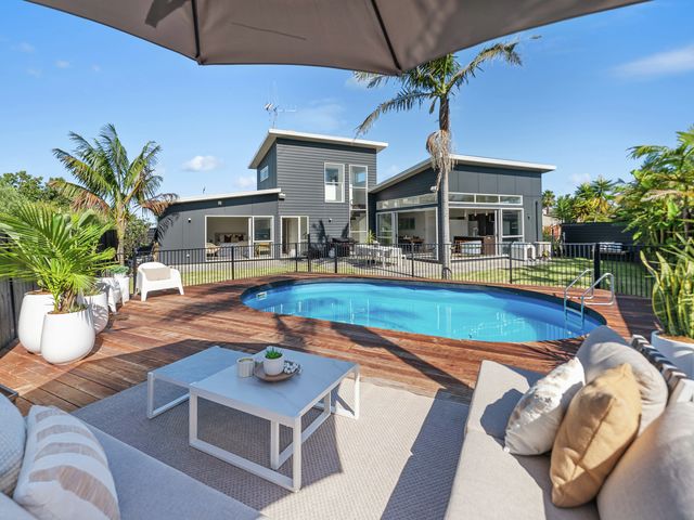 9 Oriental Parade Papamoa Beach