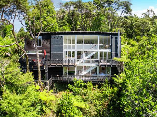 87 Laingholm Drive Laingholm