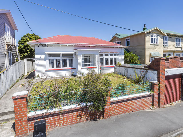 8 Levy Street Mount Victoria