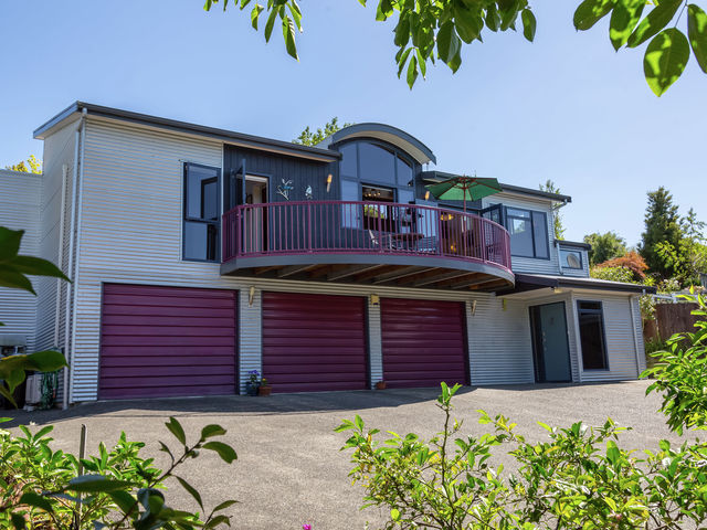 11 Konini Street Lansdowne