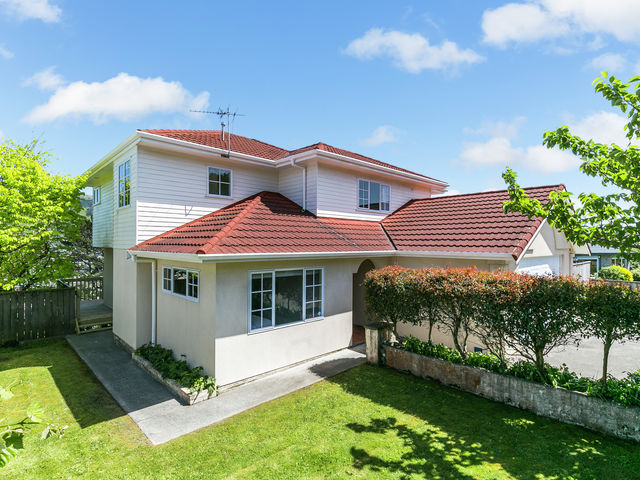 116 Woodman Drive Tawa