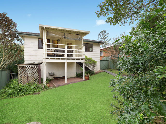 1032 The Entrance Road Forresters Beach