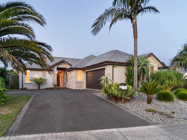 49 Oriental Parade Papamoa Beach