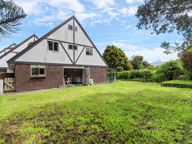 10/31 Mana Avenue Titahi Bay