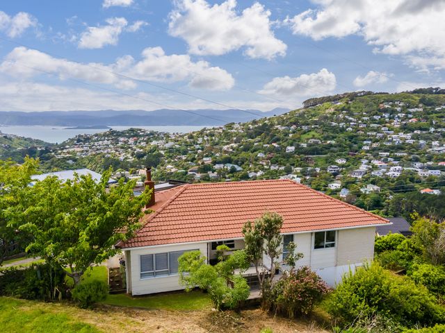 11 Admiralty Street Crofton Downs